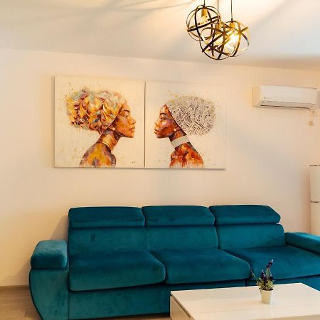 Cozy Special Pallady Apartament With Garden & Courtyard بوخارست المظهر الخارجي الصورة