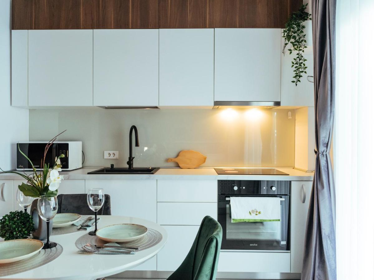 Cozy Special Pallady Apartament With Garden & Courtyard بوخارست المظهر الخارجي الصورة