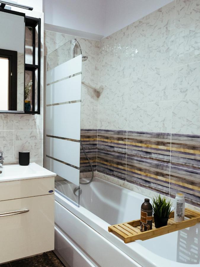 Cozy Special Pallady Apartament With Garden & Courtyard بوخارست المظهر الخارجي الصورة